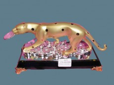 леопард на деньгах статуэтка золото